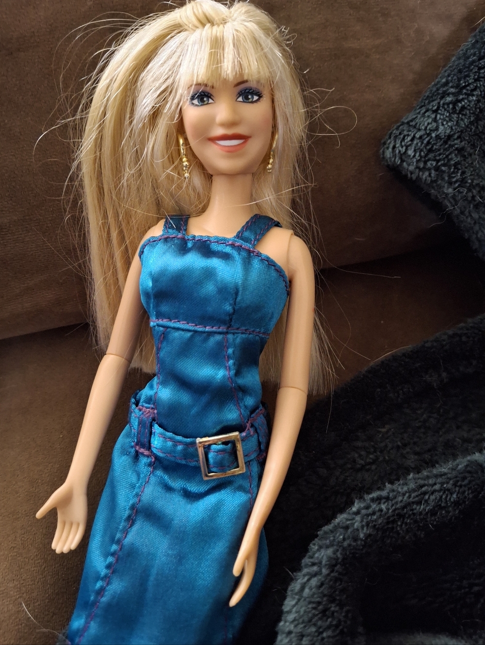 2007 Disney Hannah Montana Doll - STYLIN' FASHION MILEY STEWART (Blue Dress)